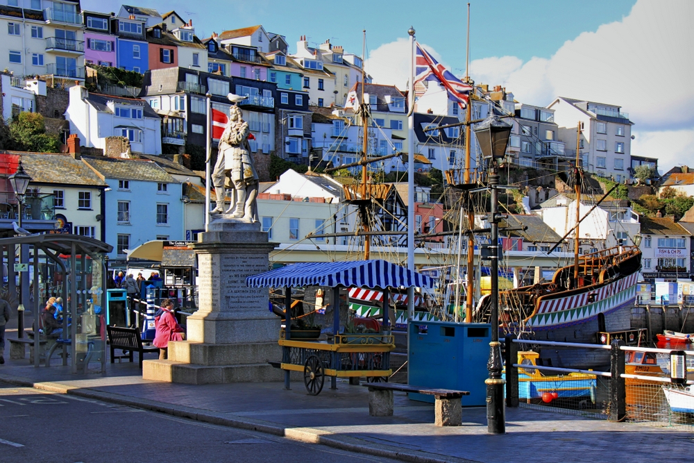 Am Hafen von Brixham