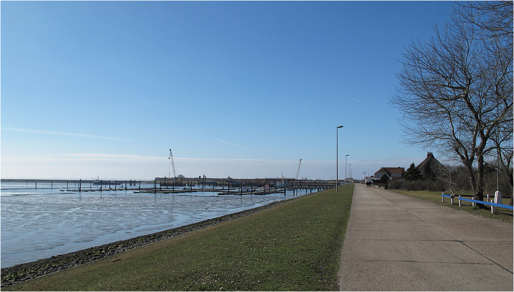 Am Hafen von Langeoog Foto & Bild Bilder auf