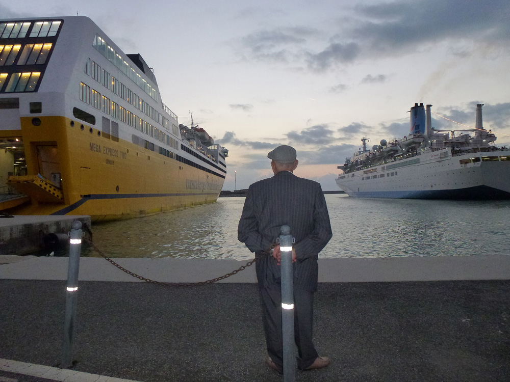 Am Hafen von Livorno