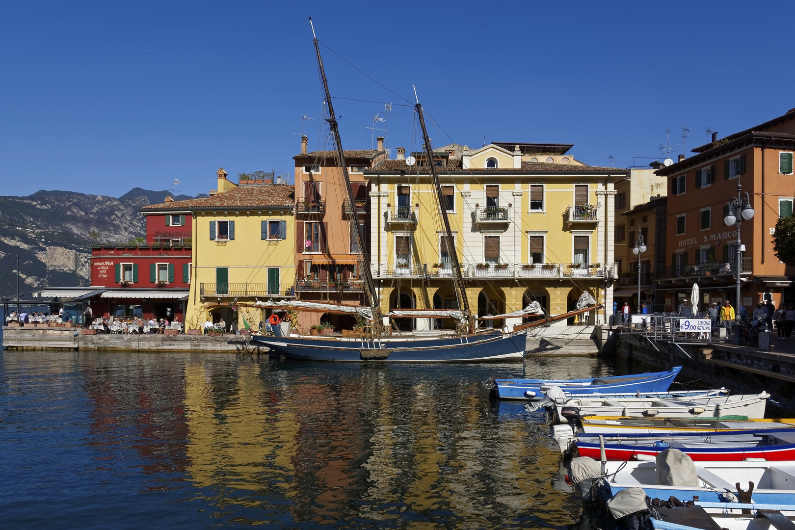 Am Hafen von Malcesine