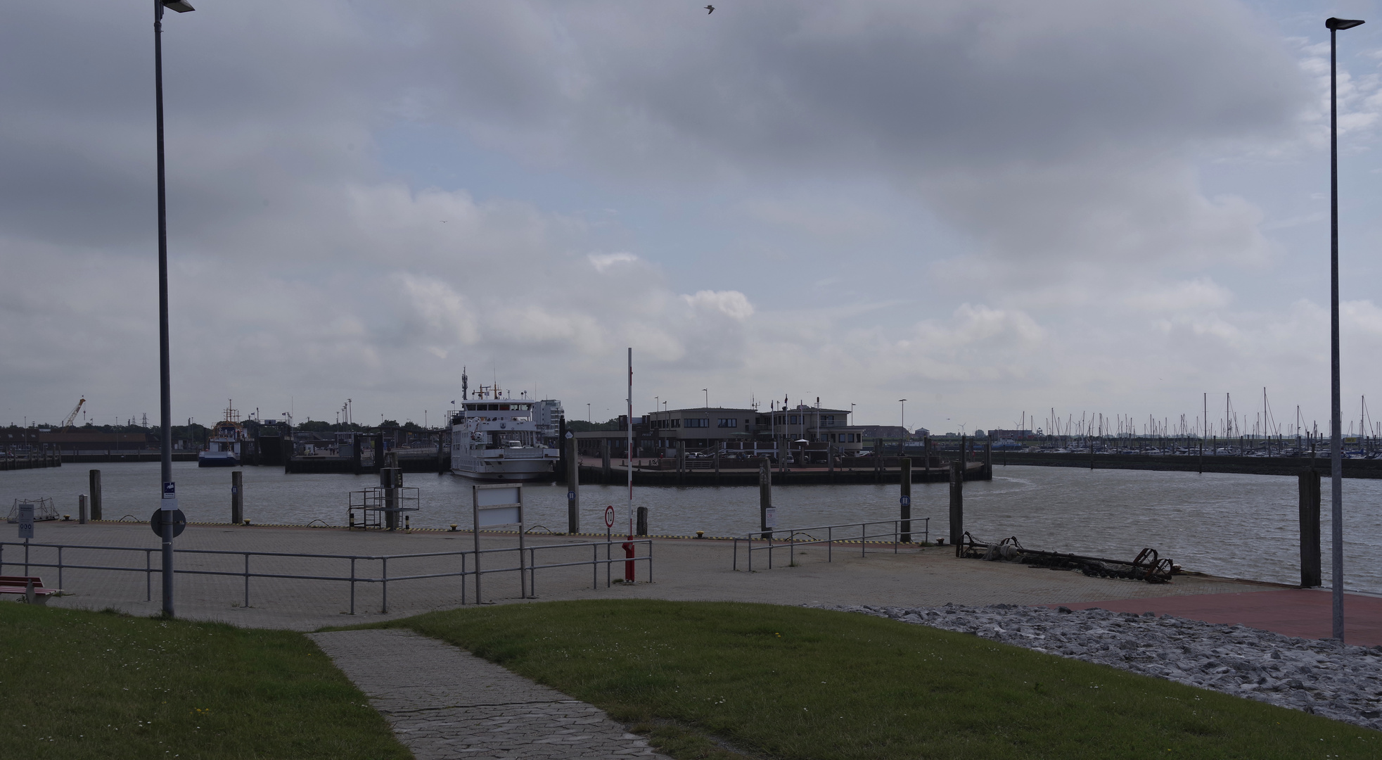 am Hafen von Norddeich