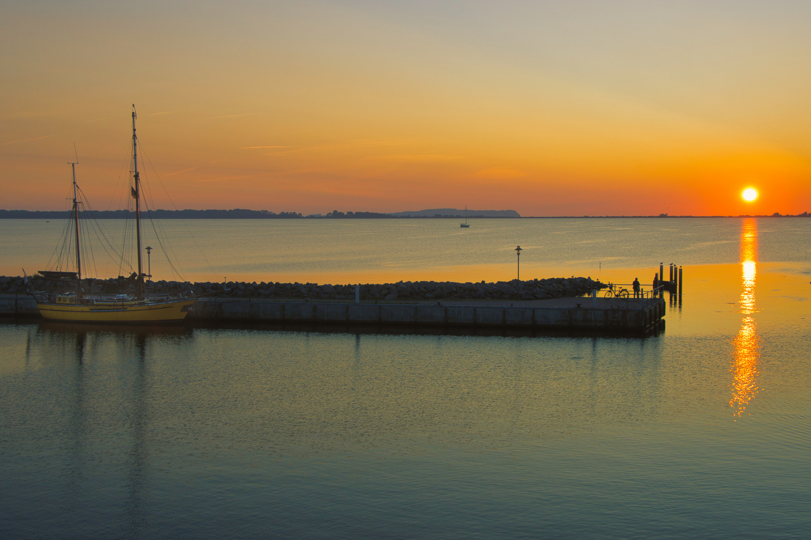 Am Hafen von Wieck