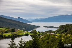 Am Hardangerfjord