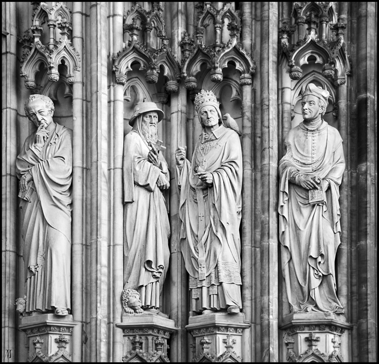 Am Haupteingang der Lambertikirche in Münster