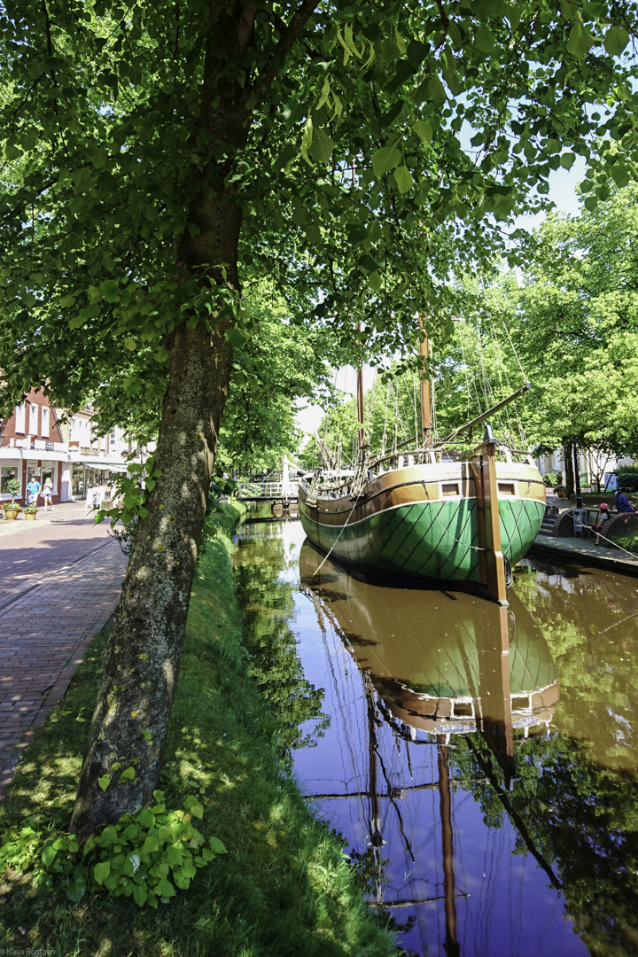 Am Hauptkanal in Papenburg