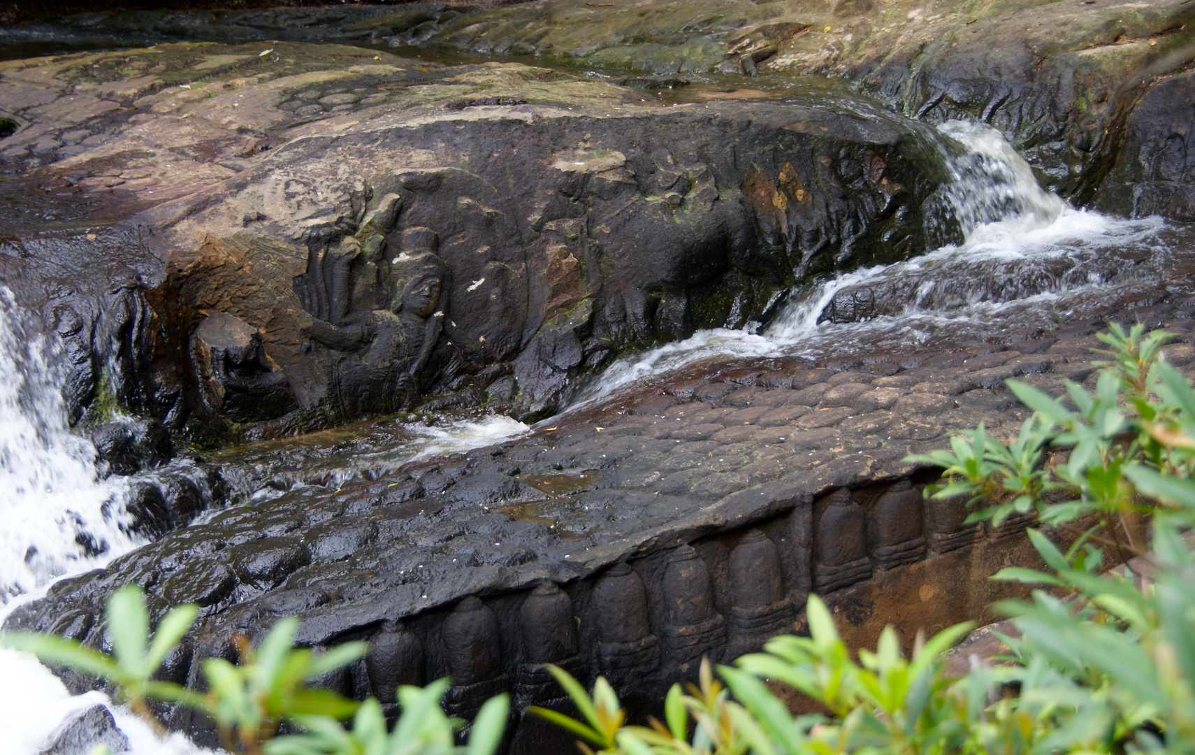 am heiligen wasser, cambodia 2010