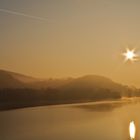 Am Hengsteysee, gegen die Sonne...