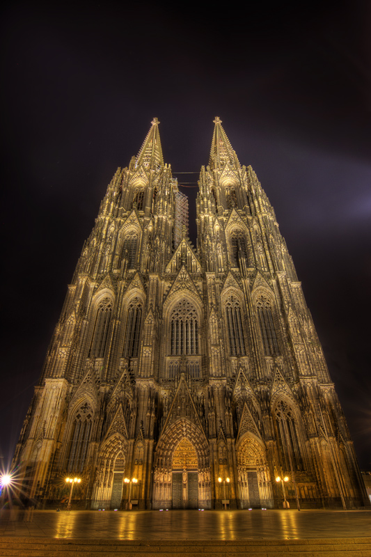 Am Hohen Dom zu Köln