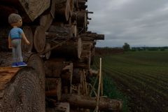 Am Holzweg vorbei und dann immer gerade aus