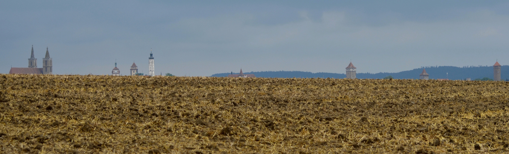 Am Horizont wird das Mittelalter sichtbar