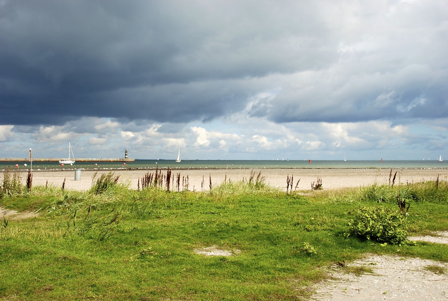 am Hundestrand in Travemünde