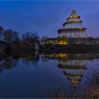 Am Jahrtausendturm in Magdeburg