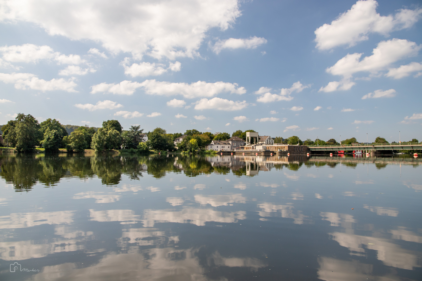 Am Kettwiger See - gespiegelt