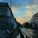 Am Khlong Saen Saep (WELCOME TO BANGKOK!)