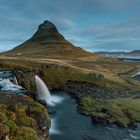 Am Kirkjufellfoss bei Nacht