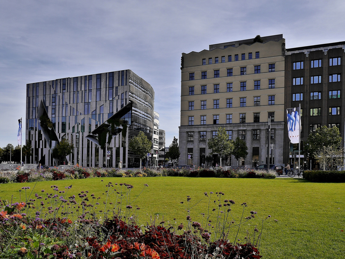 Am Kö-Bogen - Corneliusplatz - Düsseldorf