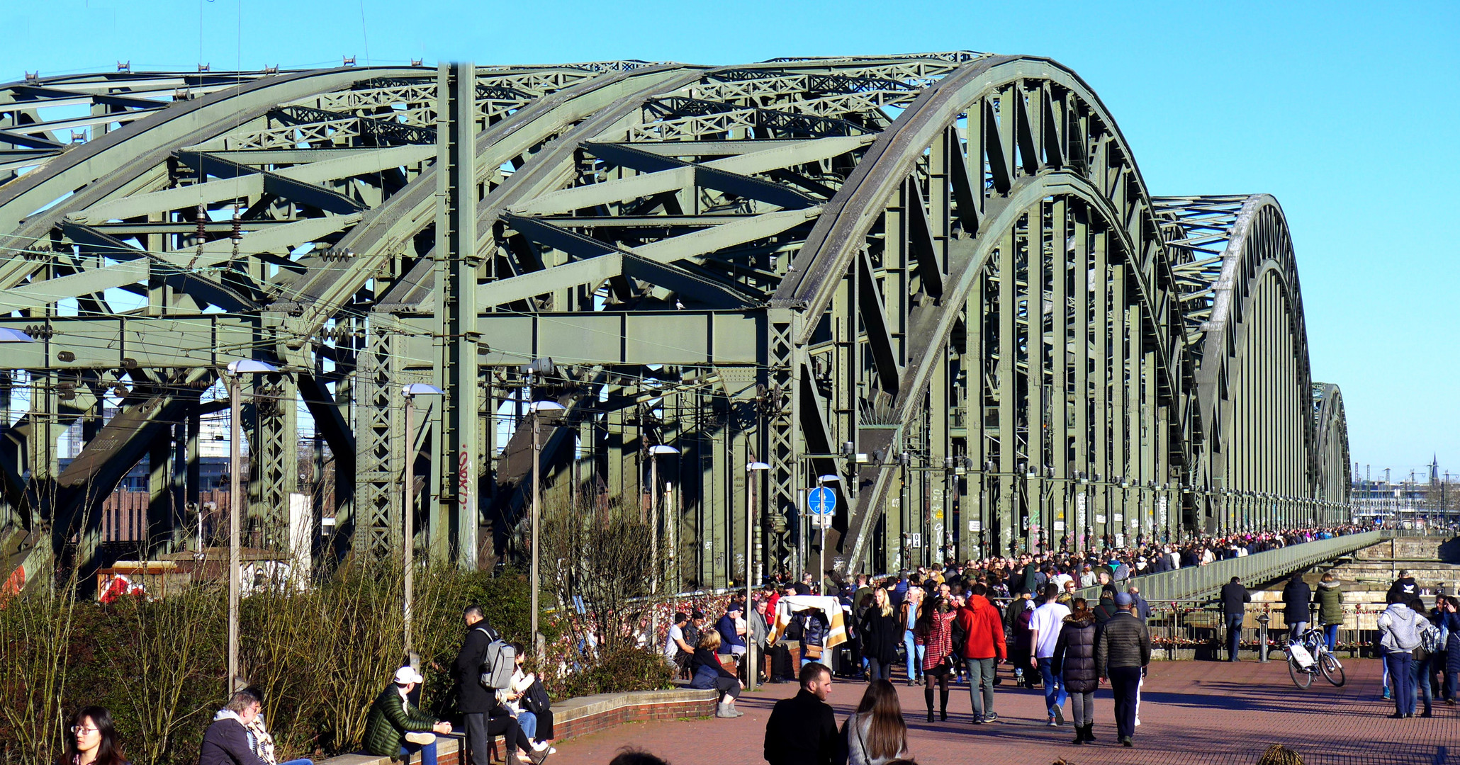 Am Kölner Schlossweg 