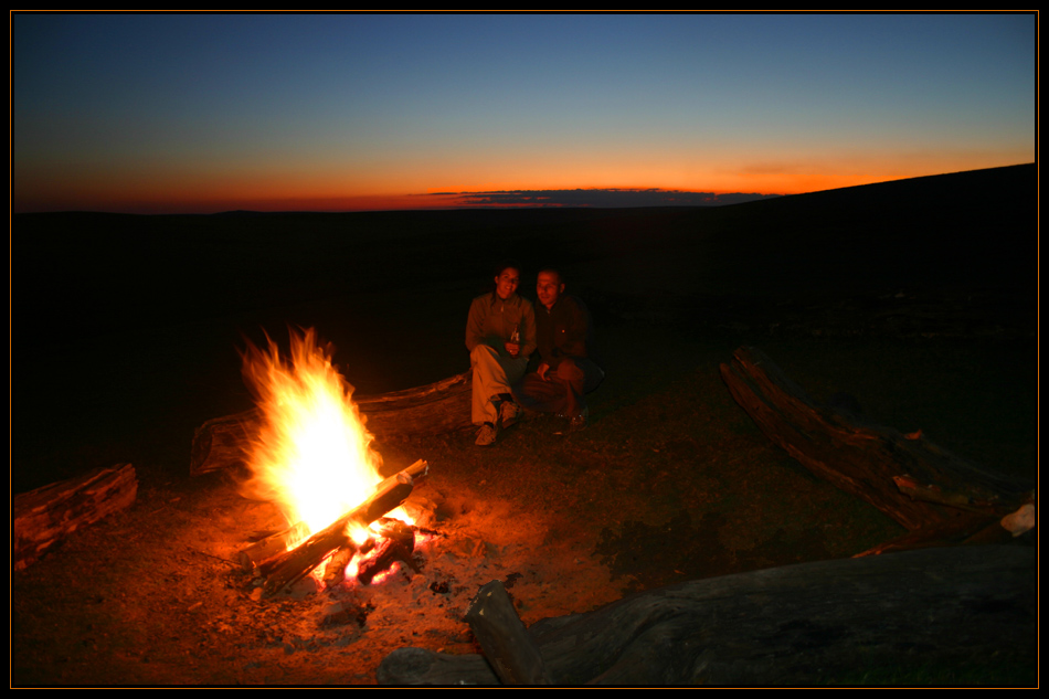 am lagerfeuer...