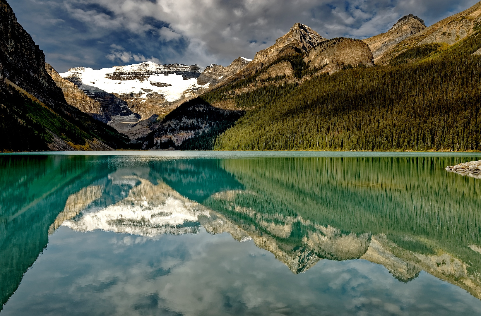 ... am Lake Louise ...