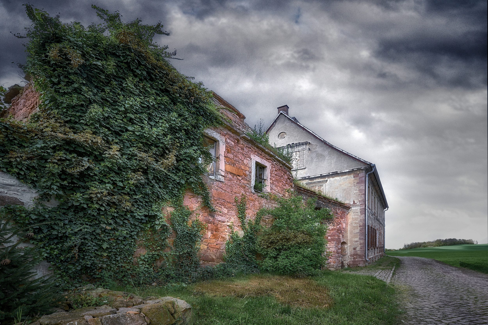 Am letzten Haus im Dorf