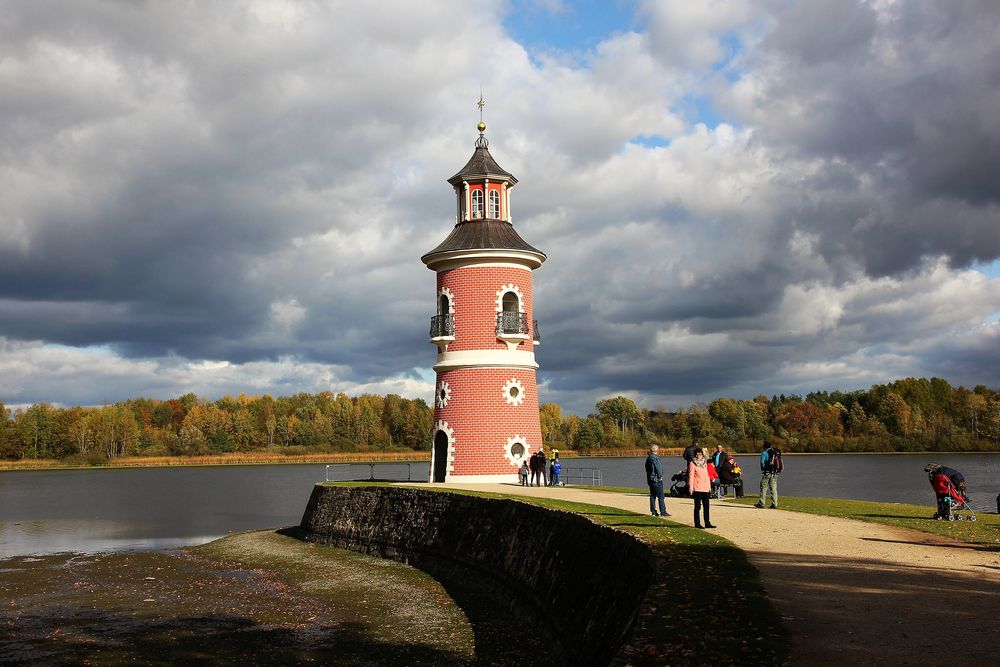 Am Leuchtturm - Licht und Schatten