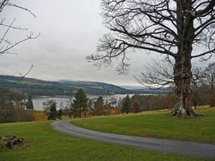 am Loch Lomond