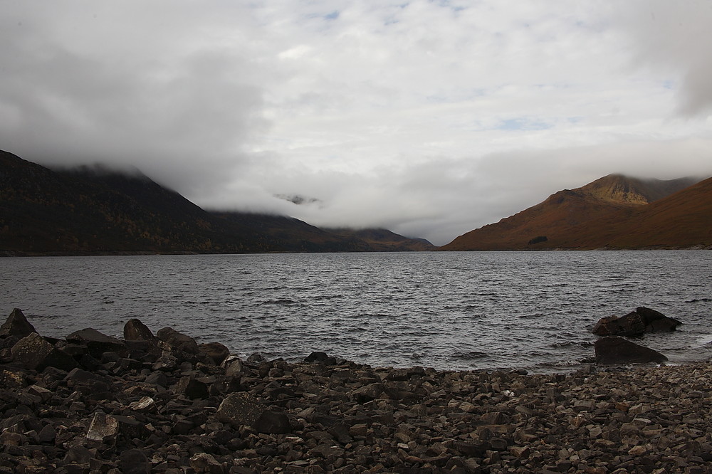 am Loch Mullardoch ....