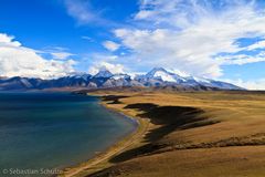 am Manasarovar #02 (im Hintergrund mit dem Gurla Mandhatha)