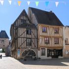 am Marktplatz von Noyers-sur-Serein