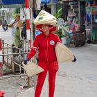 Am Mekong, "Hutladen"