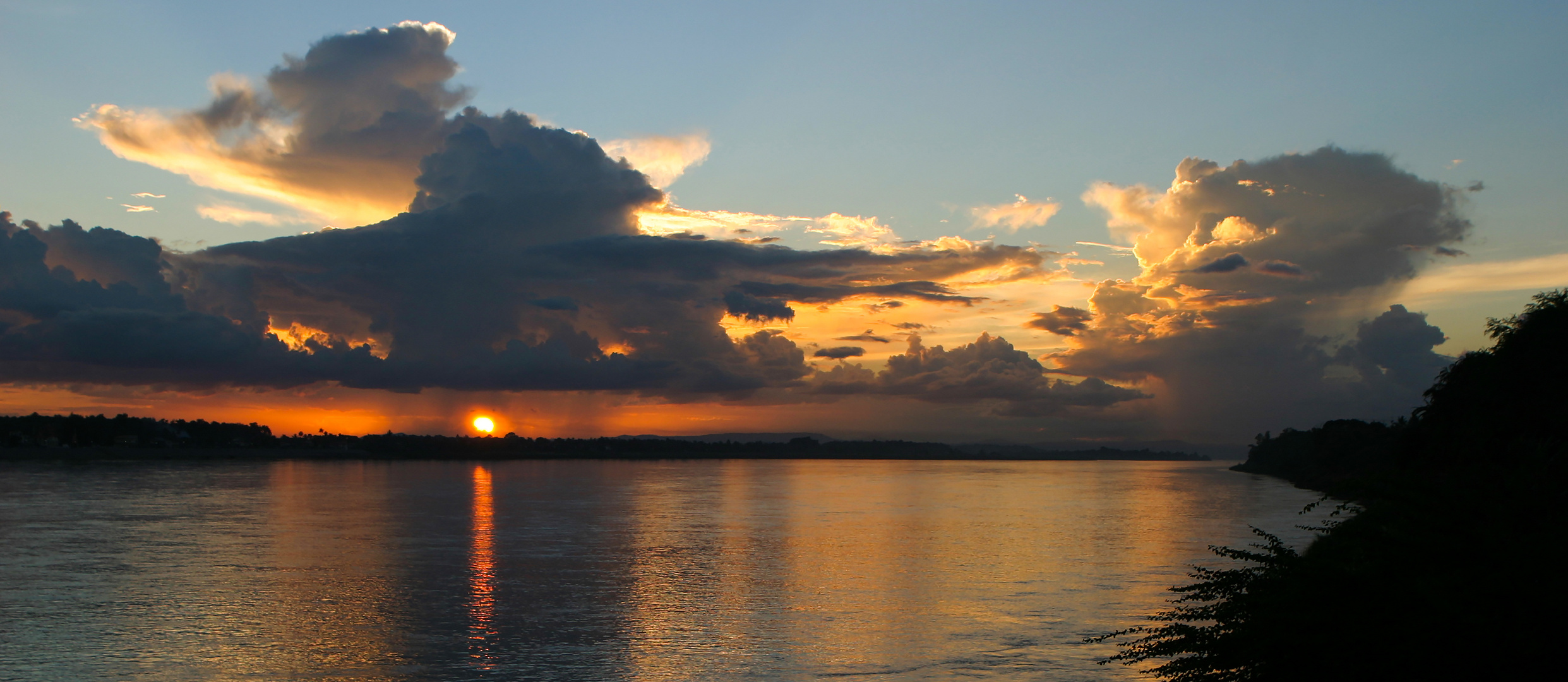 Am Mekong in Vientiane