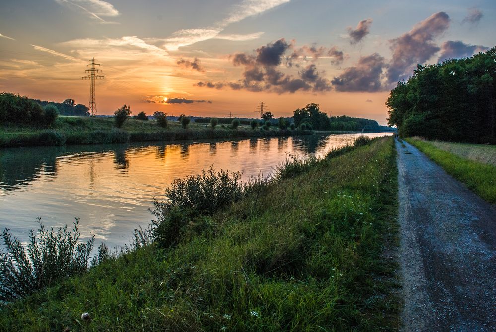 Am Mittellandkanal 08.15