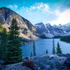 Am Moraine Lake....