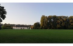 Am Morgen im Schlosspark von Maîche