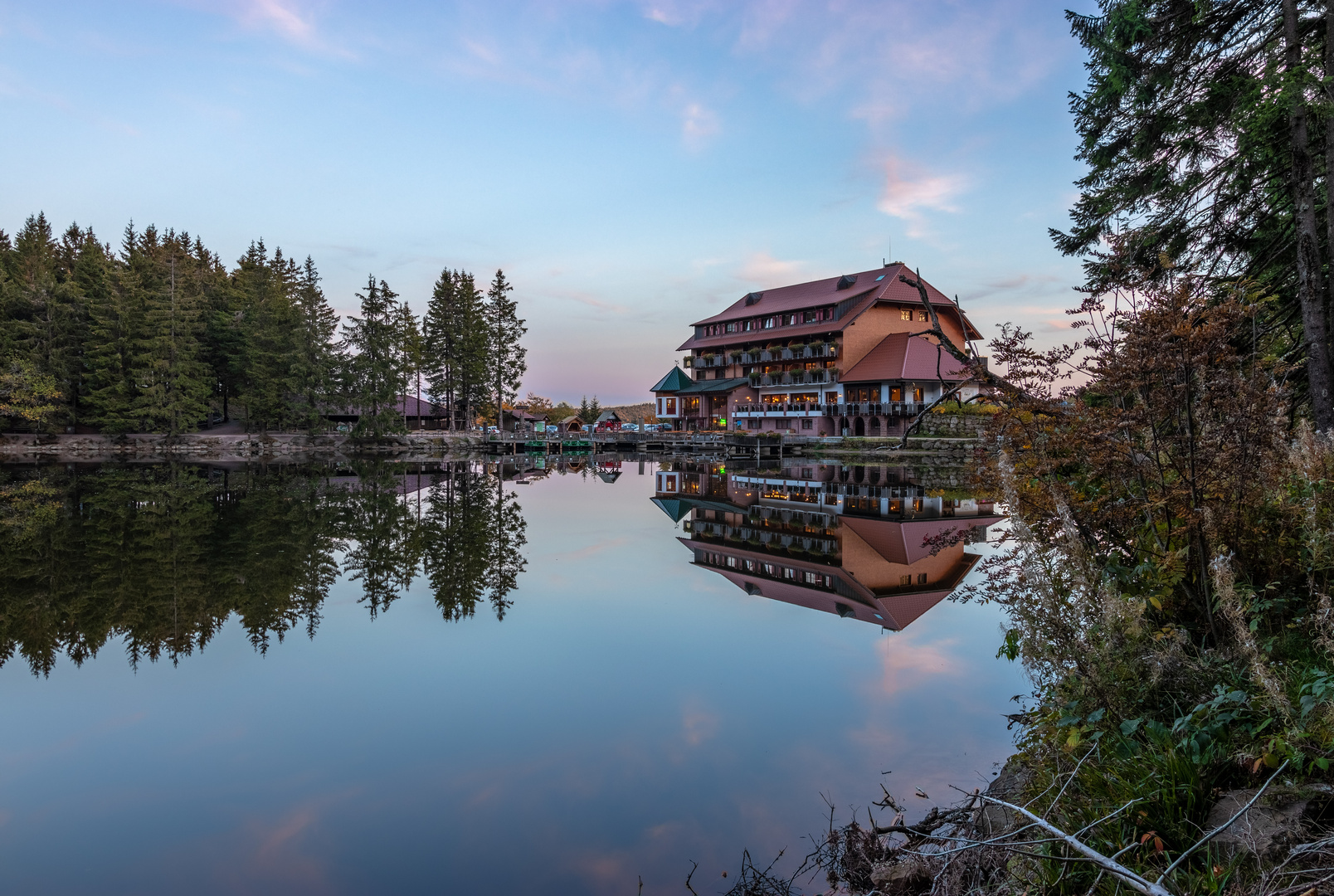 Am Mummelsee kurz nach Sonnenuntergang 