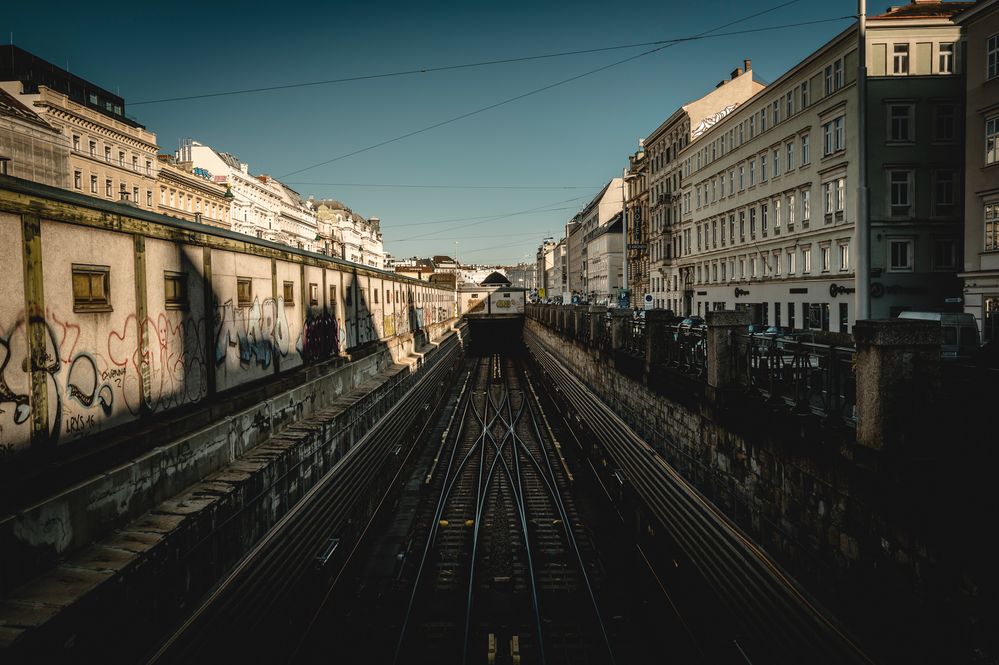 Am Naschmarkt in Wien - I