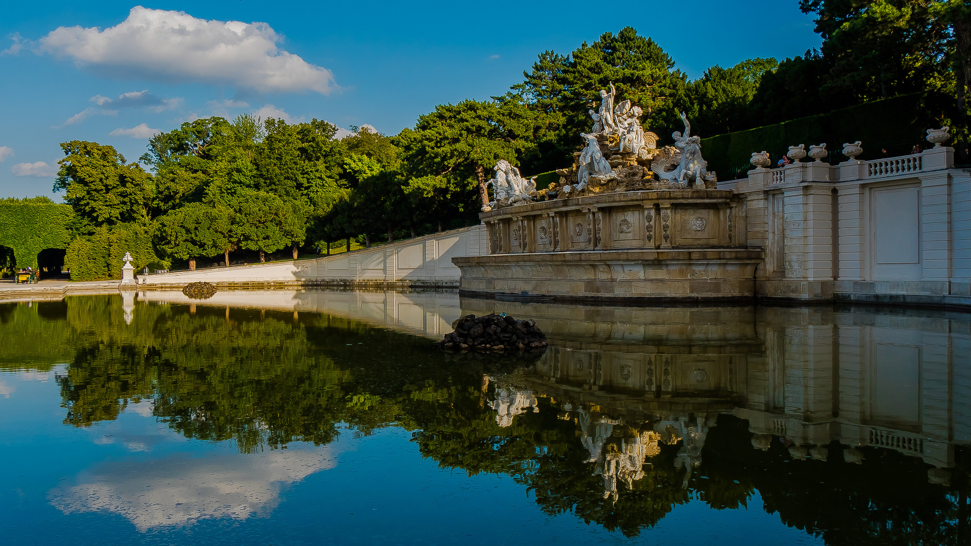 Am Neptunbrunnen (3) 