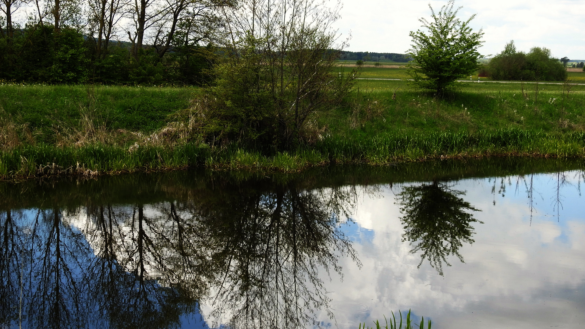 am Nesselbach Überleiter