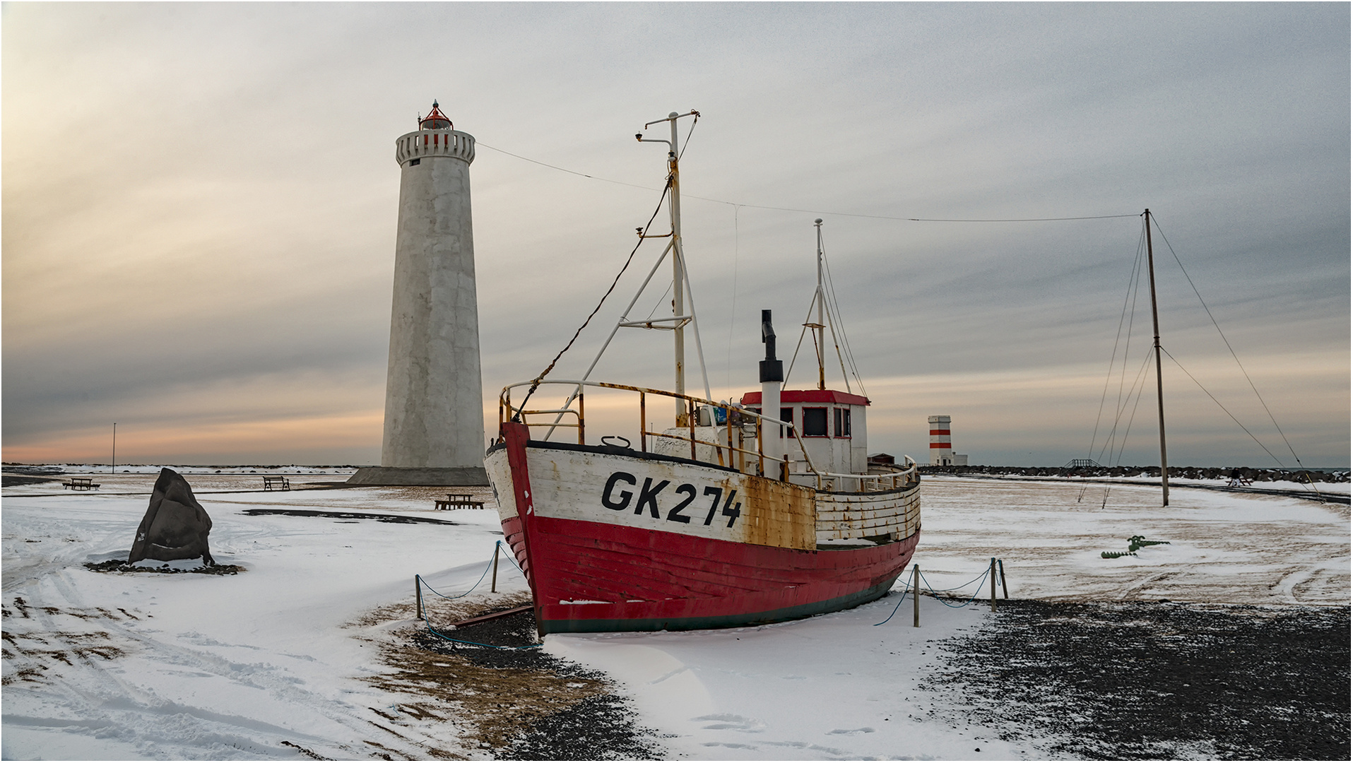 Am neuen Leuchtturm.....