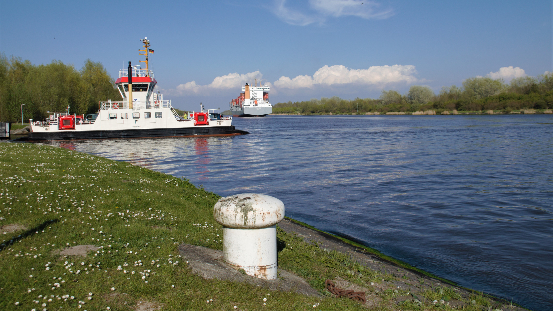 Am Nord-Ostsee-Kanal