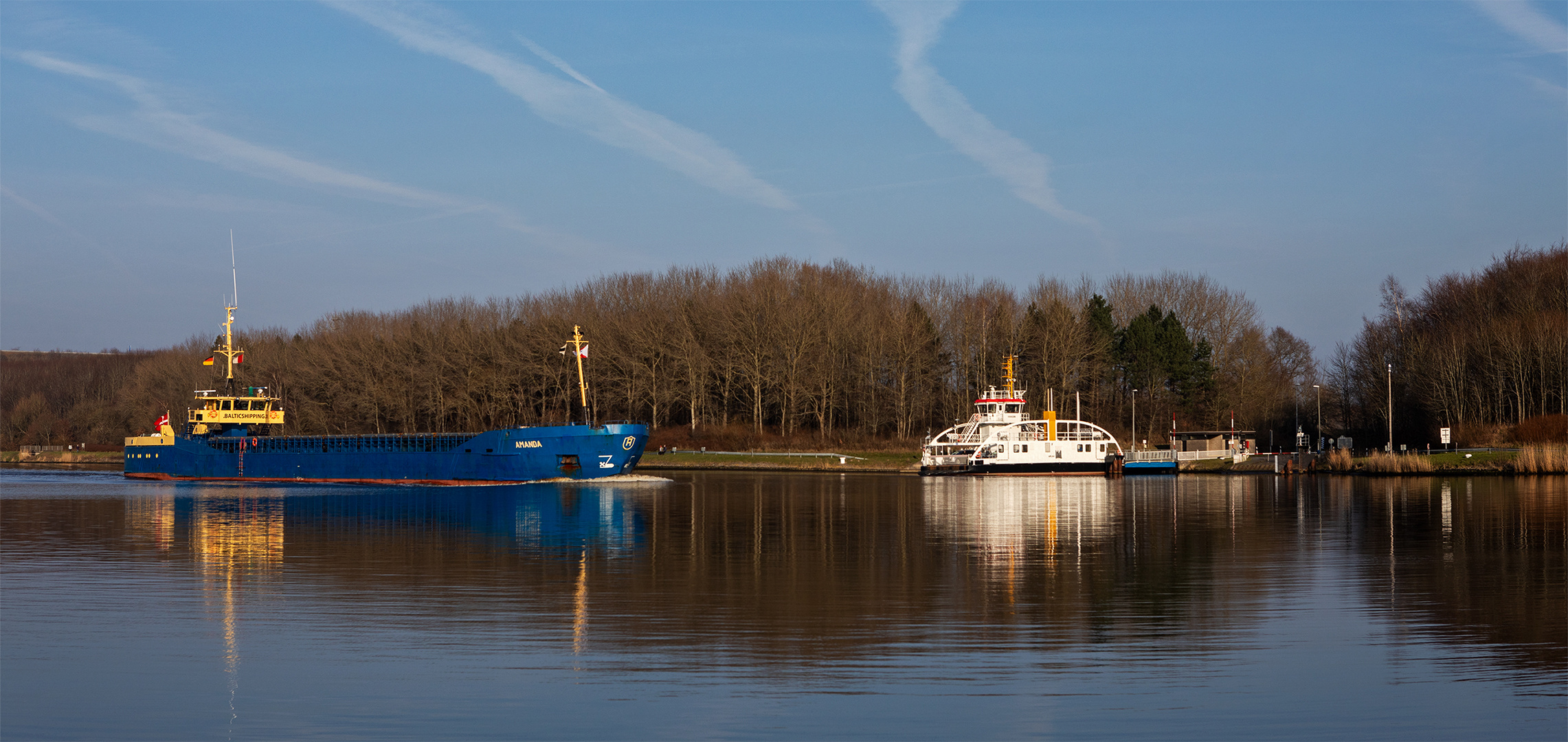 Am Nordostseekanal