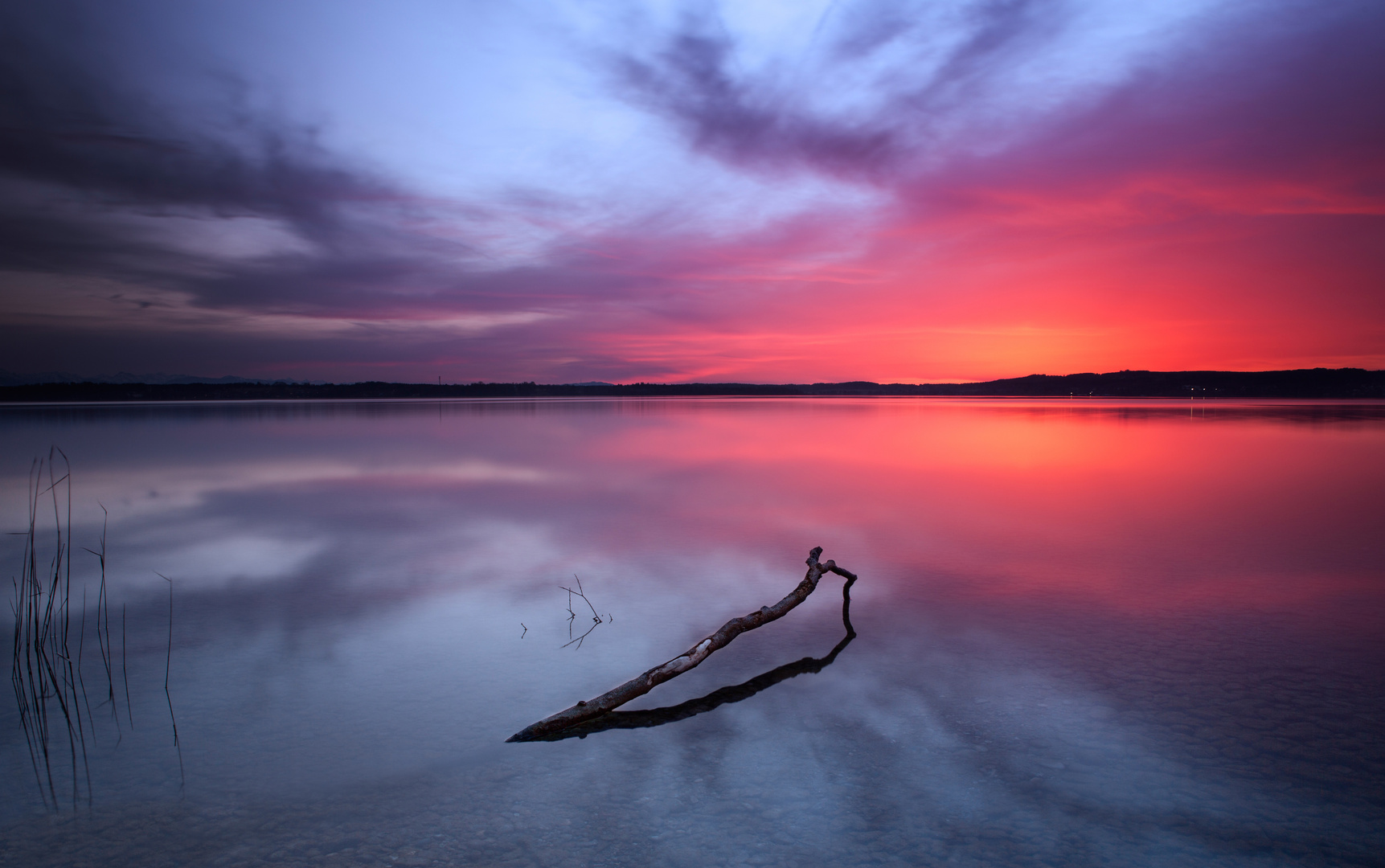 Am Ostufer des Starnberger See im Sonnenuntergang