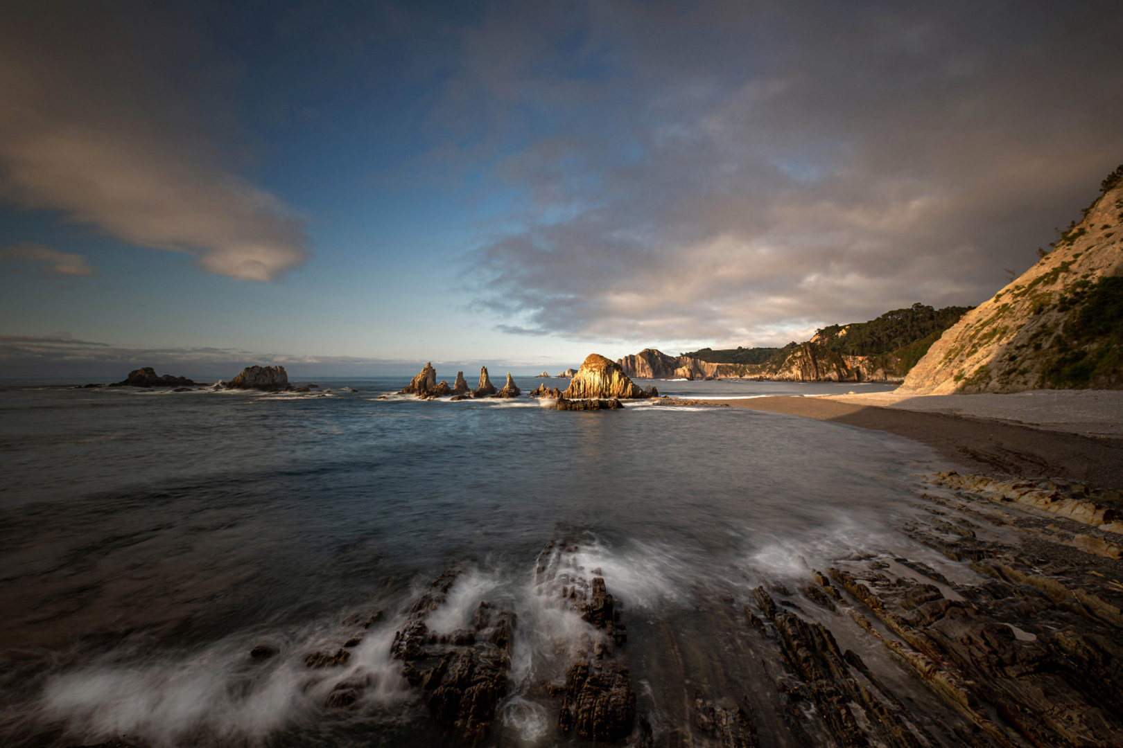 Am Playa de Gueirua