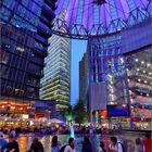 Am Potsdamer Platz ...