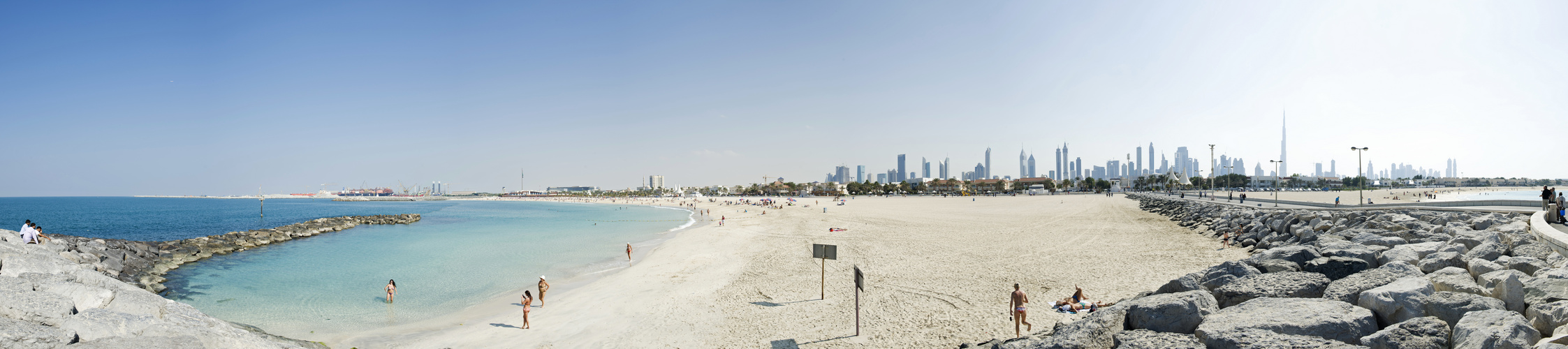 Am Public Beach in Dubai