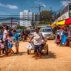 Am Rande des Marktes von Sihanoukville, Kambodscha (II)