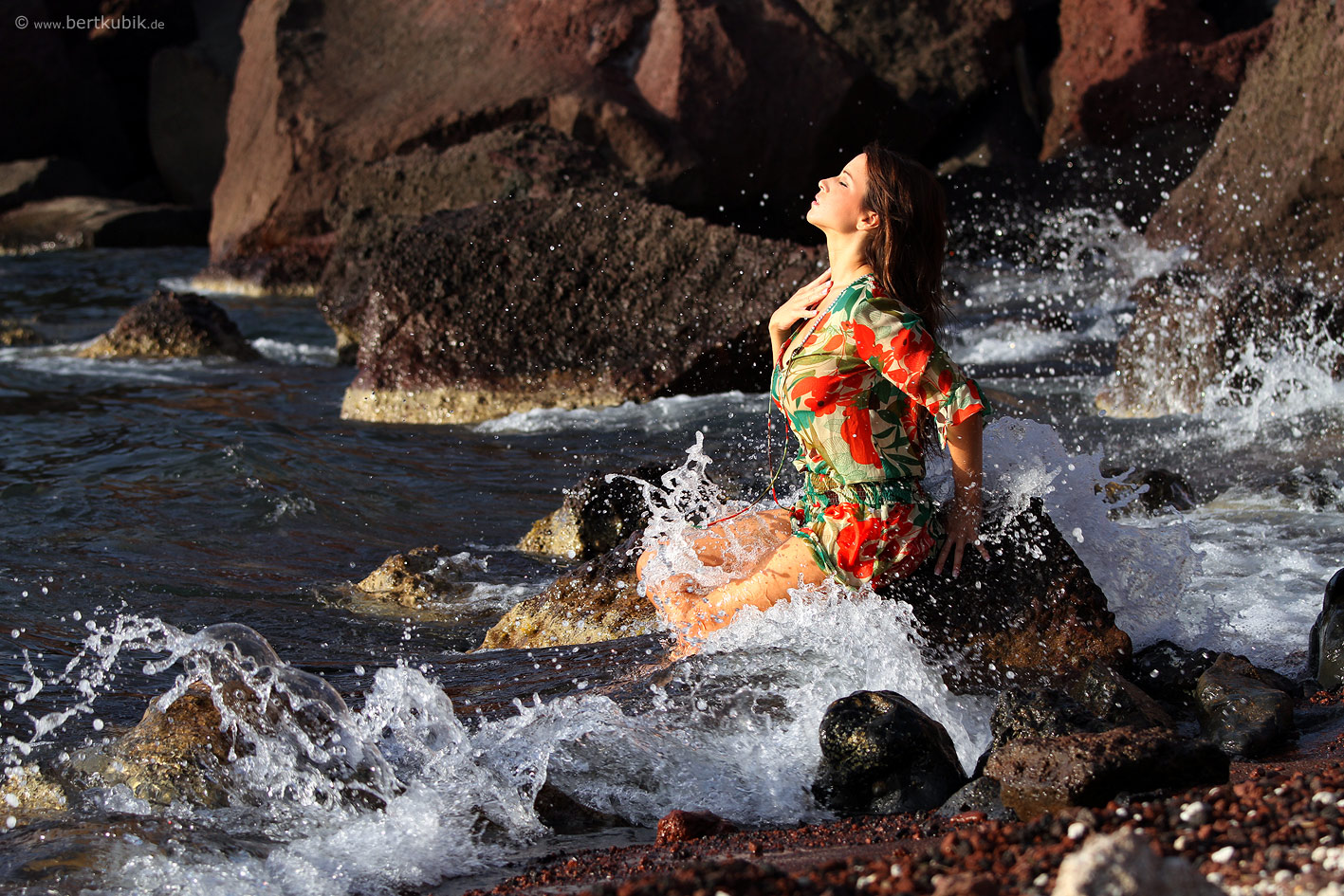 Am Red Sand Beach