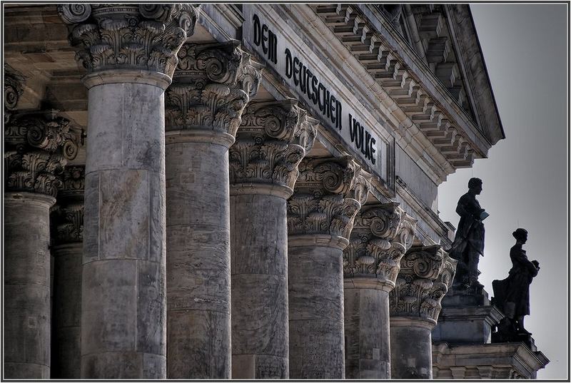 Am Reichstagsgebäude