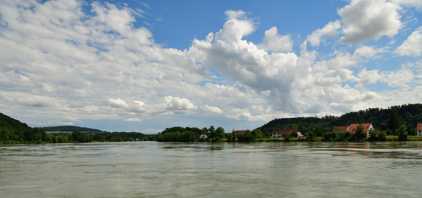 Am Rhein, closed to the Rhine, al lado del rin,