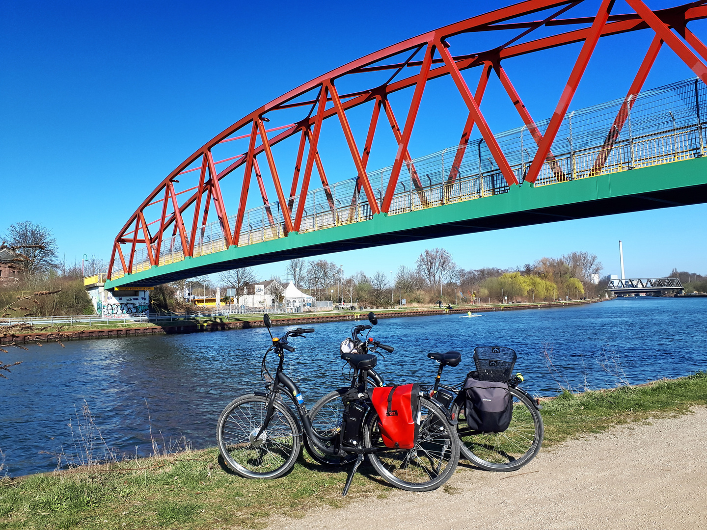 Am Rhein-Herne-Kanal Grenze Gelsenkichen - Herne